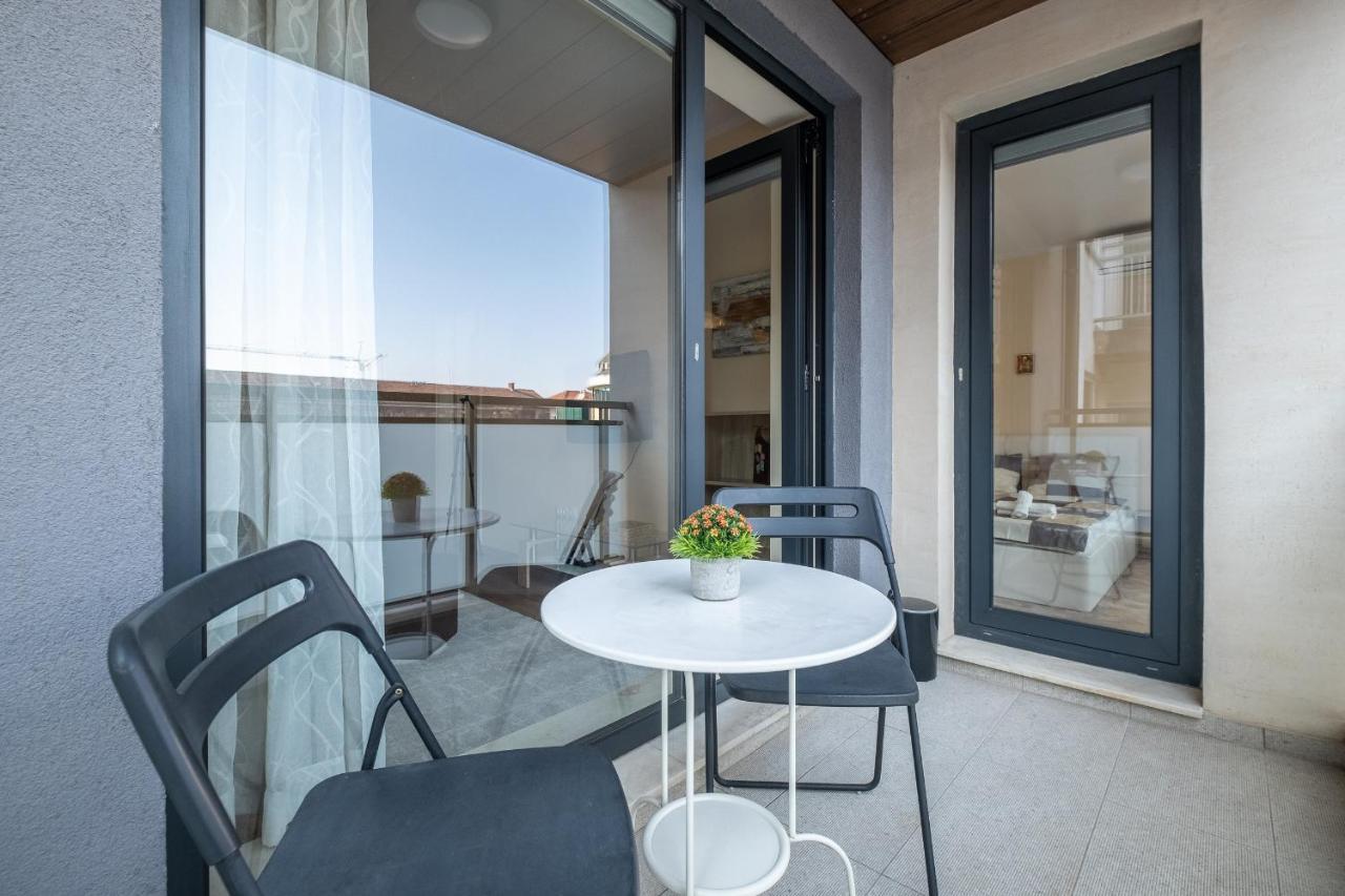 City Apartments - Mall Of Sofia & Metro Station 외부 사진